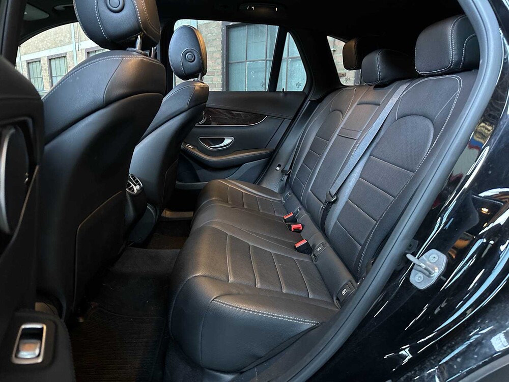 Mercedes-Benz GLC220 d 4Matic Edition 1 AMG 170pk 2016 GLC-klasse, RX-422-X