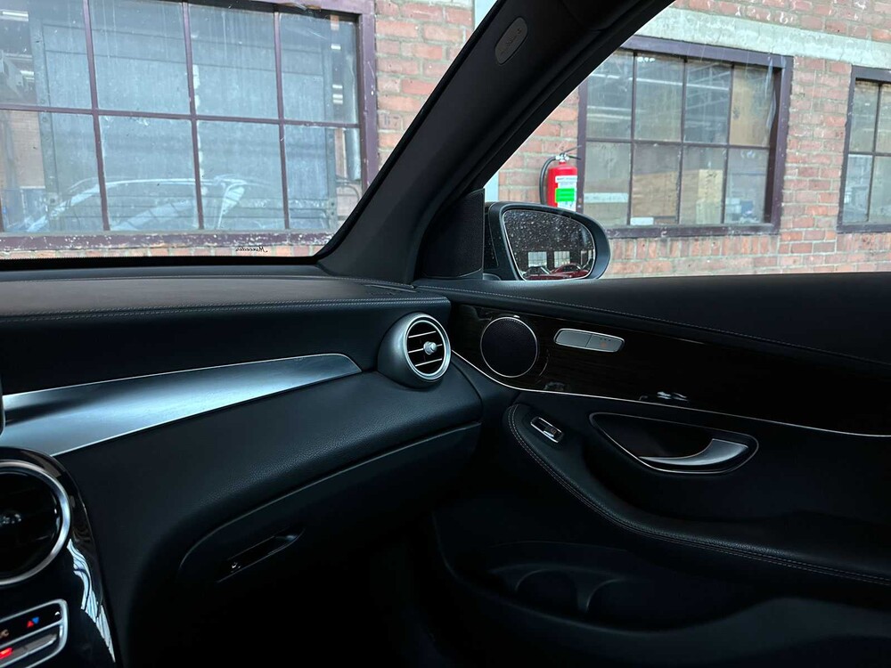 Mercedes-Benz GLC220 d 4Matic Edition 1 AMG 170pk 2016 GLC-klasse, RX-422-X