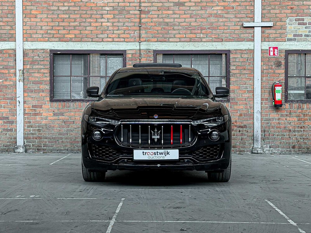 Maserati Levante 3.0 V6 AWD GranLusso 349hp 2019, T-075-PR