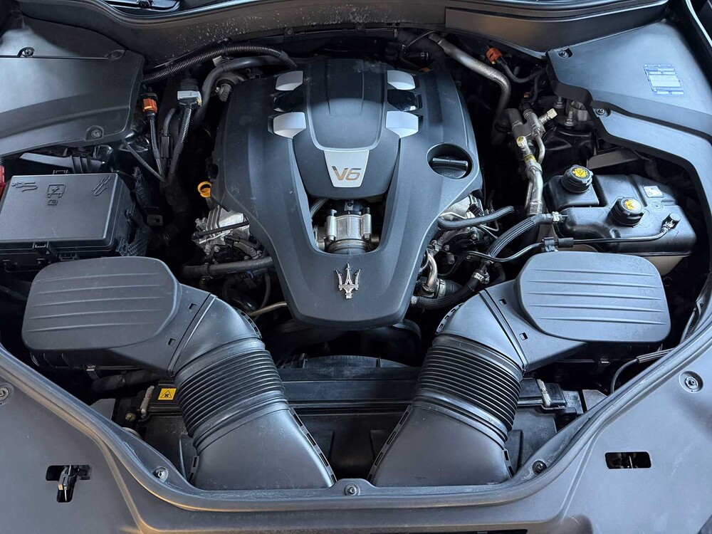 Maserati Levante 3.0 V6 AWD GranLusso 349pk 2019, T-075-PR