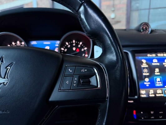 Maserati Levante 3.0 V6 AWD GranLusso 349hp 2019, T-075-PR