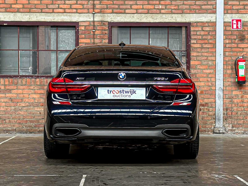BMW 750d xDrive 400pk 2017 7-serie G11
