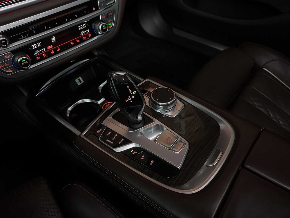 BMW 750d xDrive 400pk 2017 7-serie G11