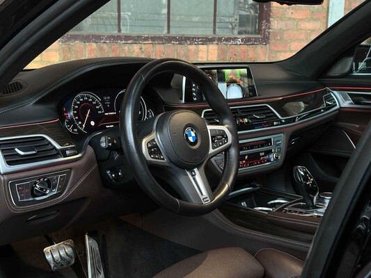 BMW 750d xDrive 400pk 2017 7-serie G11