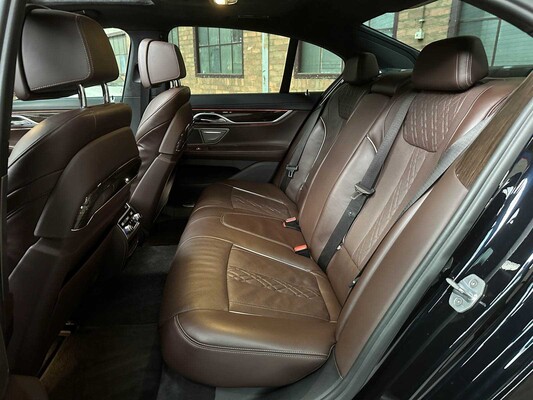 BMW 750d xDrive 400pk 2017 7-serie G11