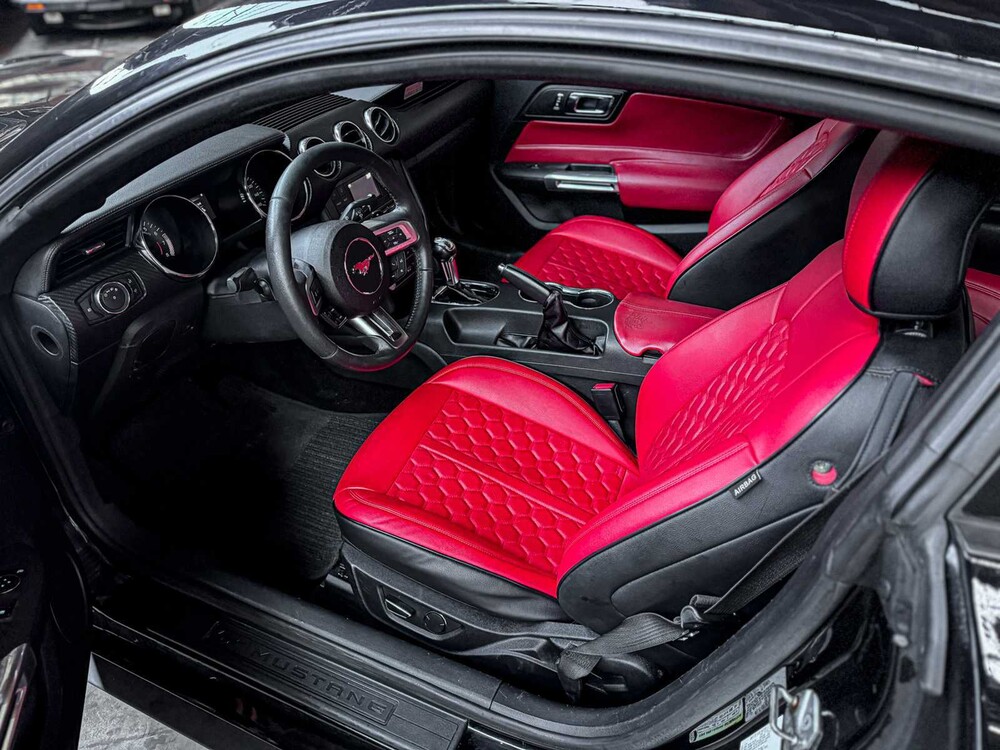 Ford Mustang 3.7 V6 300hp 2015 Coupe