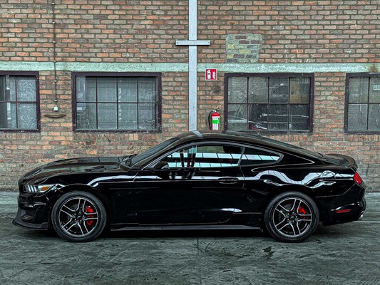 Ford Mustang 3.7 V6 300hp 2015 Coupe