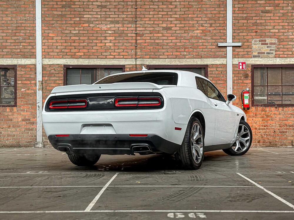Dodge Challenger SXT PLUS 3.6 V6 305pk 2015