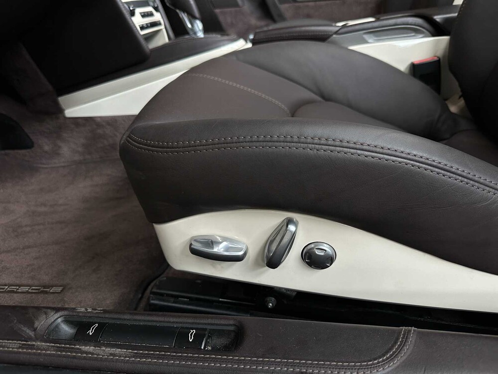 Porsche 911 Turbo Cabriolet 997.2 3.8 TT 500 PS 2010 -Hardtop- Youngtimer (23.000 km) 