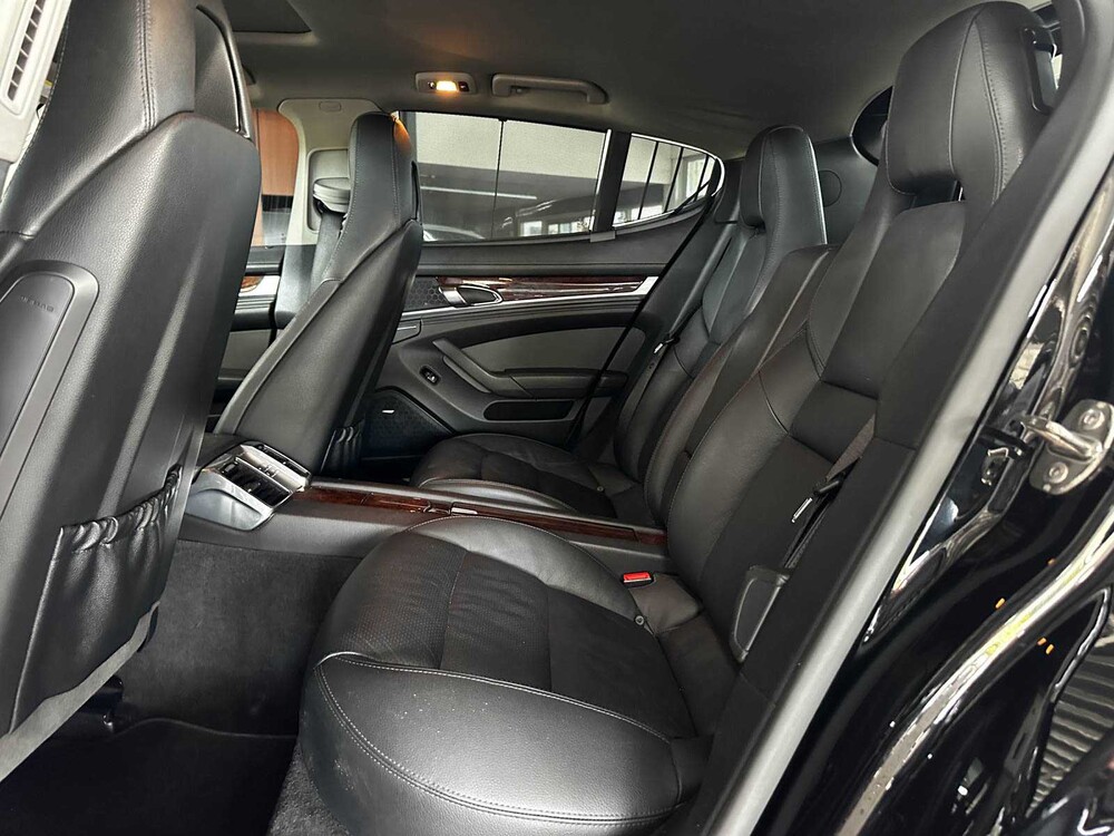 Porsche Panamera S 4.8 V8 405pk 2012