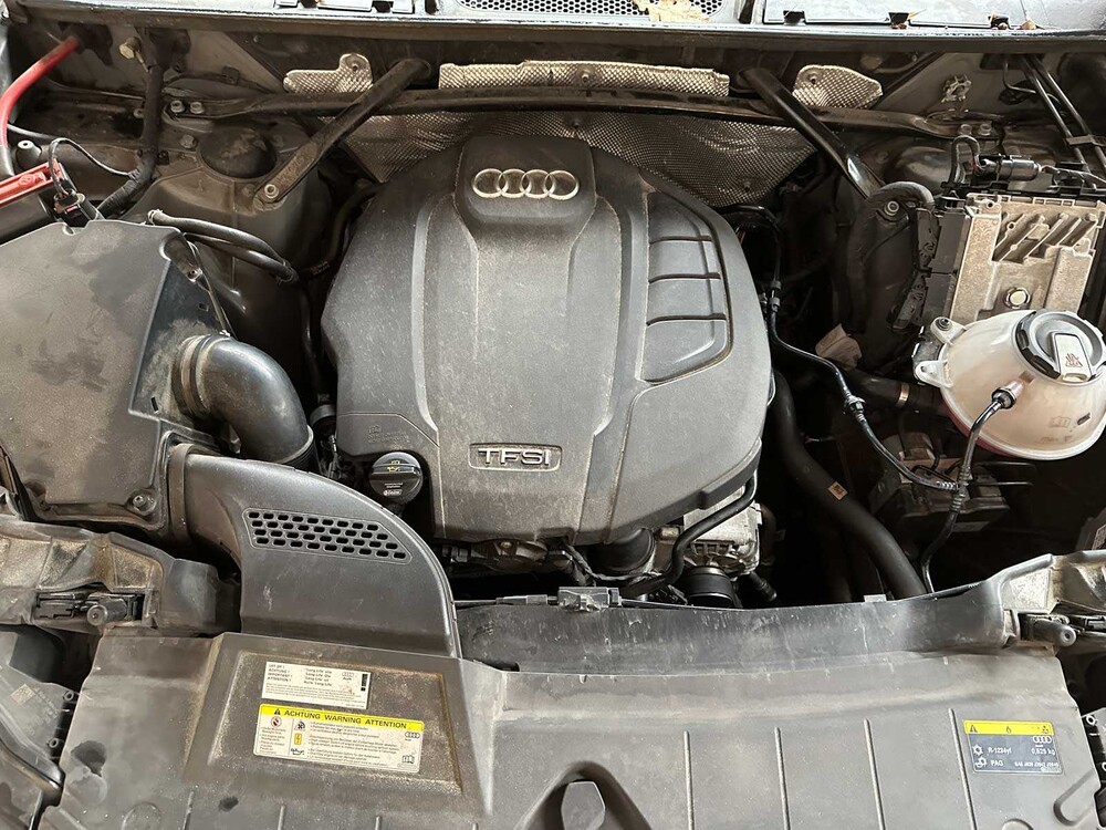 Audi Q5 2.0 TFSI Quattro Sport S Line Black Edition 252pk 2018 (Origineel-NL + 1e Eigenaar), TT-931-B