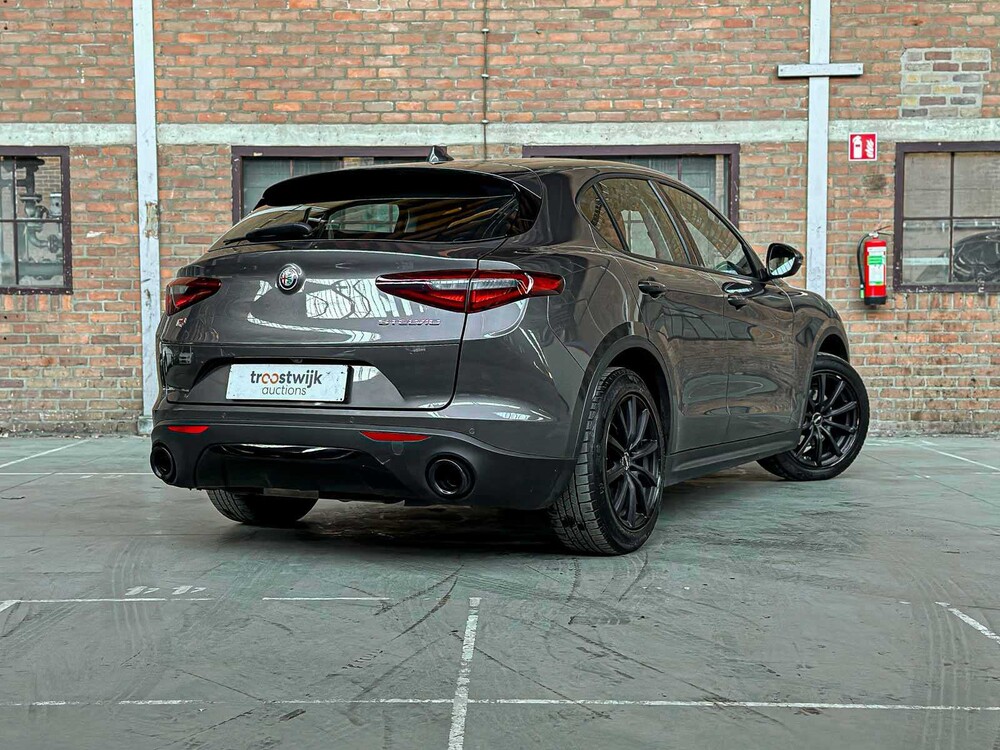 Alfa Romeo Stelvio 2.0 T AWD Super 200pk 2018 (Origineel-NL), RT-553-H