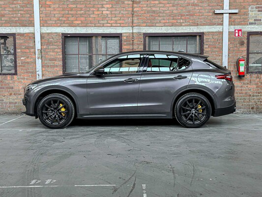 Alfa Romeo Stelvio 2.0 T AWD Super 200pk 2018 (Origineel-NL), RT-553-H