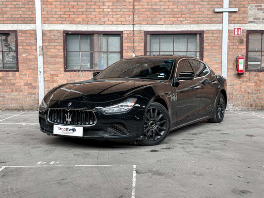 Luxury & sports cars te Boxmeer