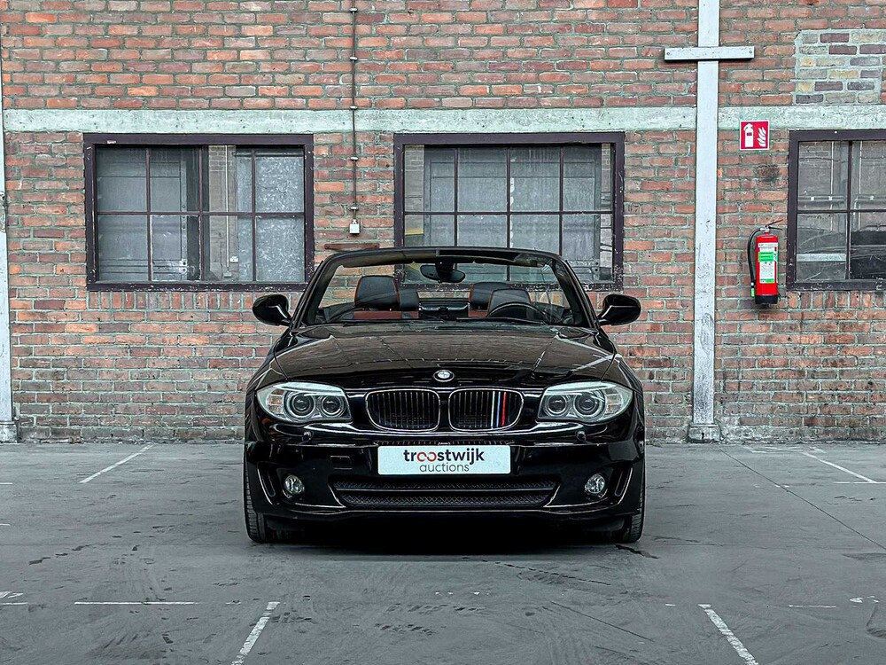 BMW 118i Cabrio High Executive 1-serie 143pk 2011, L-752-XS