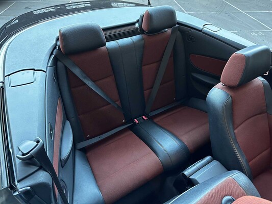 BMW 118i Cabrio High Executive 1-serie 143pk 2011, L-752-XS