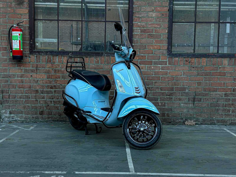 Piaggio Vespa Sprint 4T 2014 Scooter, F-653-XT