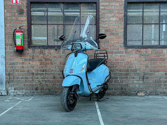 Piaggio Vespa Sprint 4T 2014 Scooter, F-653-XT