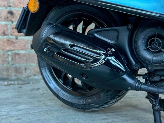 Piaggio Vespa Sprint 4T 2014 Scooter, F-653-XT