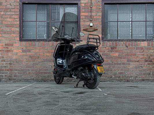 Piaggio Vespa Sprint 4T 2015, DDG-75-V Scooter