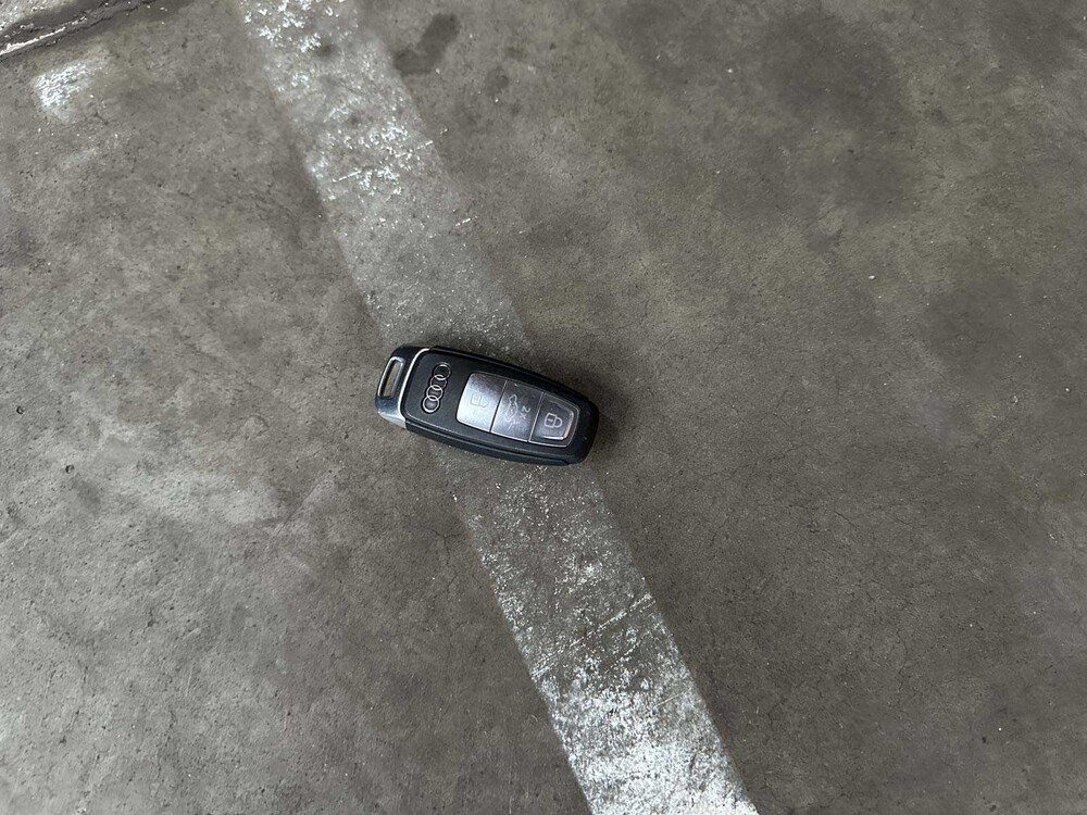 Audi A3 Limousine 30 TFSI S Edition 110pk 2021, Z-259-RT