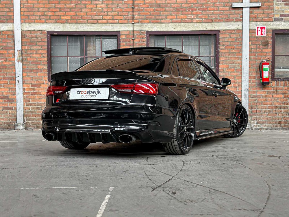 Audi A3 (RS3-LOOK) 1.8 TFSI 250hp 2015, G-248-DP