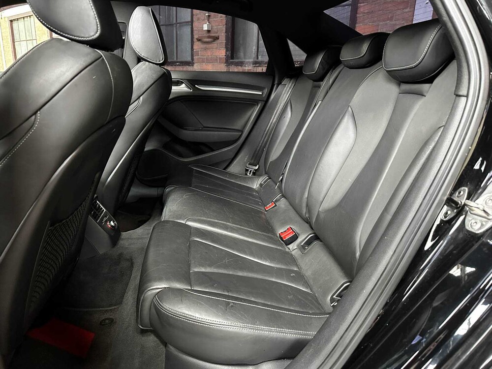 Audi A3 (RS3-LOOK) 1.8 TFSI 250pk 2015, G-248-DP