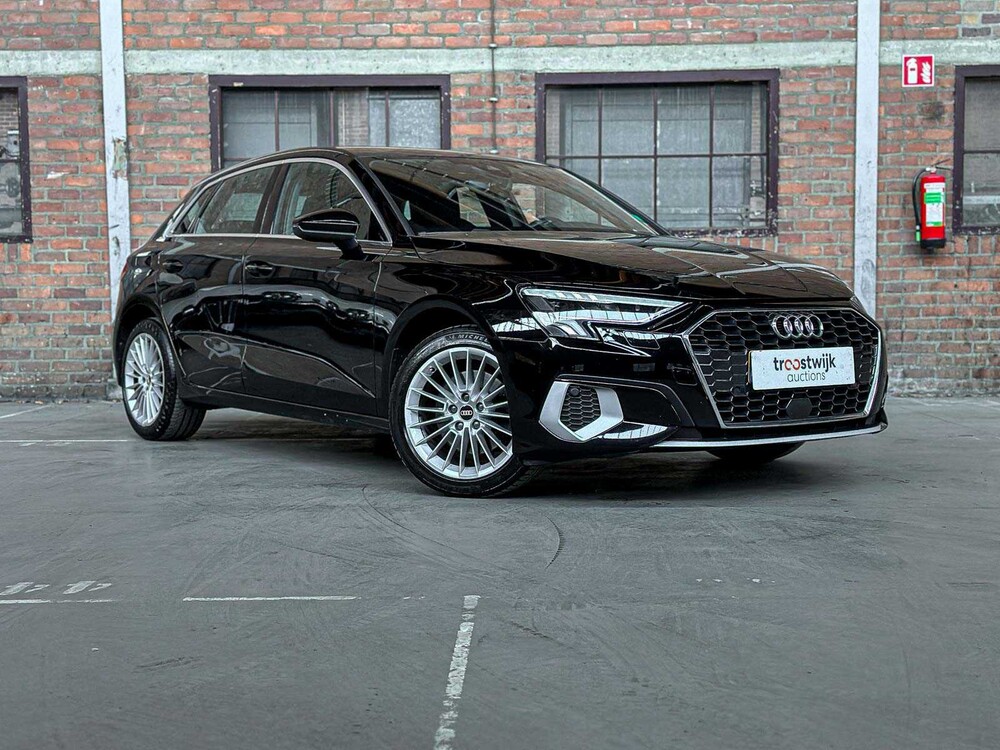 Audi A3 Sportback 35 TFSI Business Edition S Tronic 150pk 2021 (Origineel-NL + 1e Eigenaar), L-816-PG