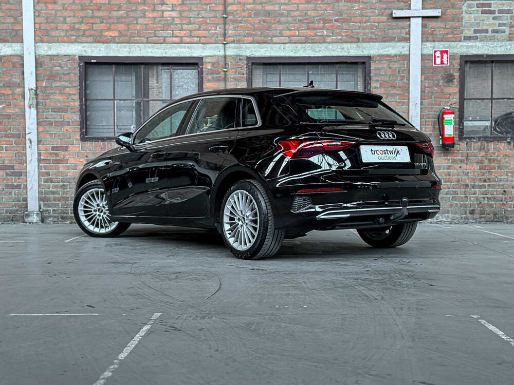Audi A3 Sportback 35 TFSI Business Edition S Tronic 150pk 2021 (Origineel-NL + 1e Eigenaar), L-816-PG