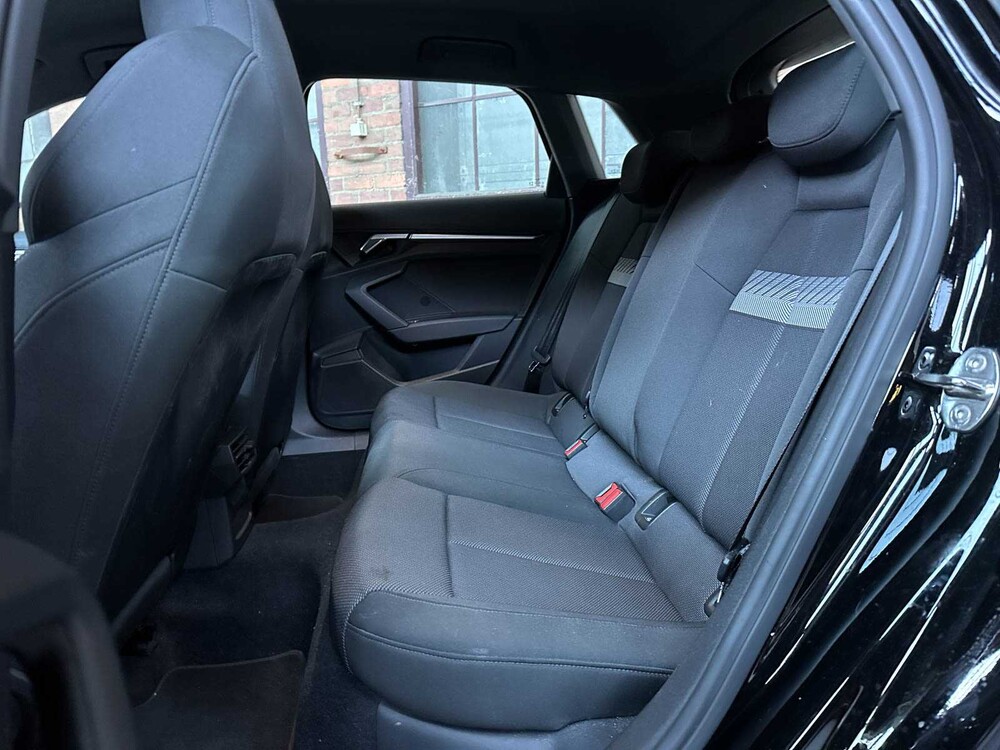 Audi A3 Sportback 35 TFSI Business Edition S Tronic 150hp 2021 (Original-NL + 1st Owner), L-816-PG