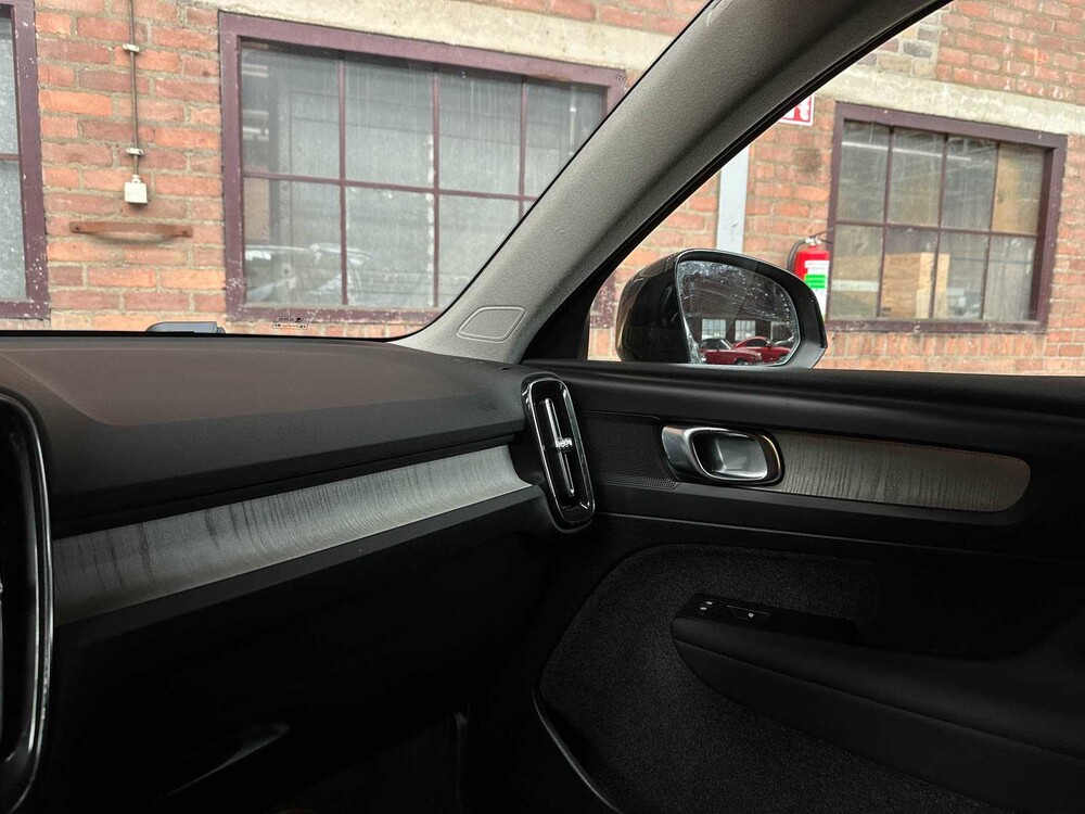 Volvo XC40 2.0 B3 Mild-Hybrid 163pk 2024