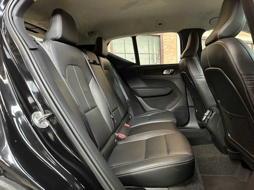 Volvo XC40 2.0 B3 Mild-Hybrid 163pk 2024