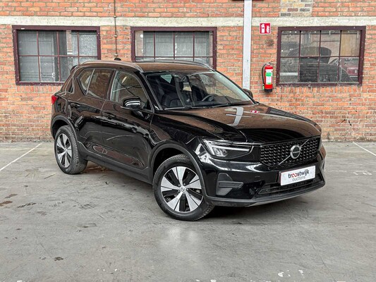 Volvo XC40 2.0 B3 Mild-Hybrid 163pk 2024