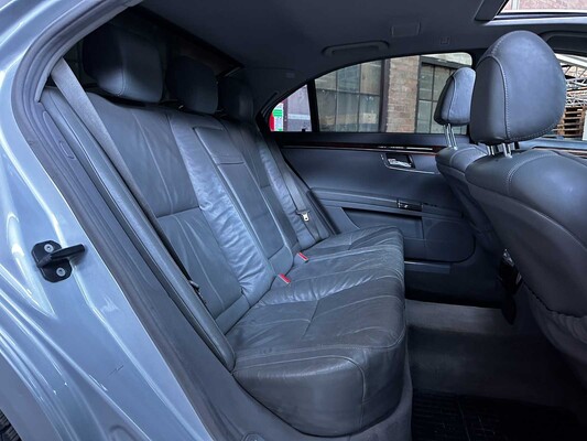 Mercedes-Benz S500 5.5 V8 388hp 2007 Youngtimer S-Class W221