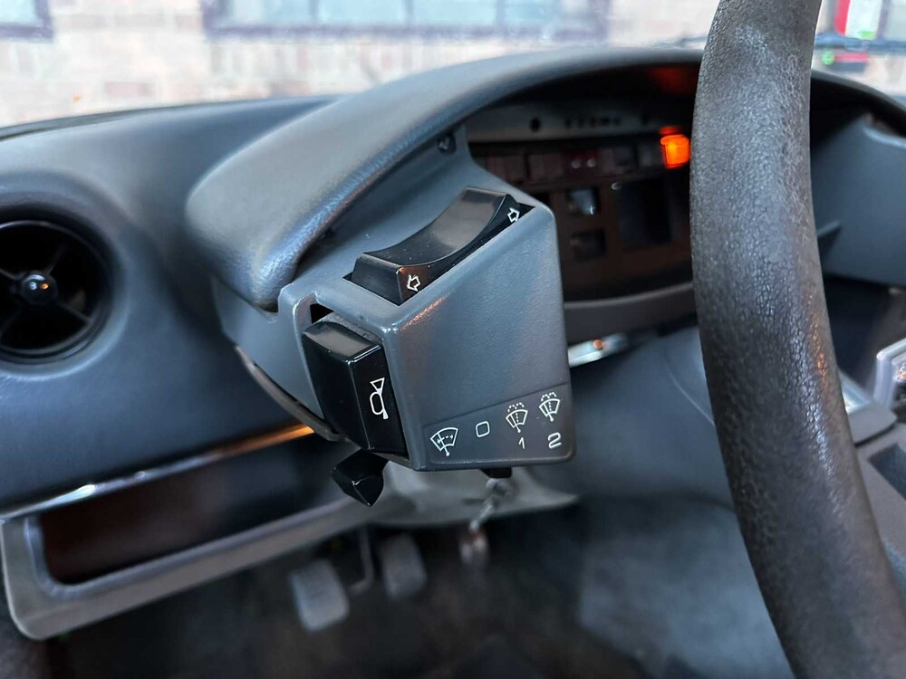 Citroen CX Pallas 2.0 105pk 1984 (Origineel-NL), KZ-02-JN