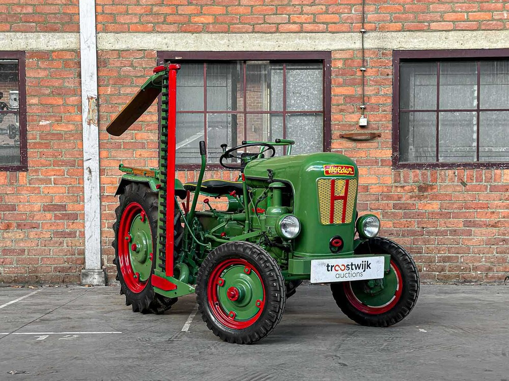 Holder 1955 1-Cilinder Oldtimer Tractor + Originele Melkwagen, TRH-44-X