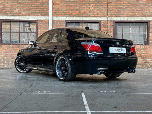 BMW M5 V10 500pk 2006