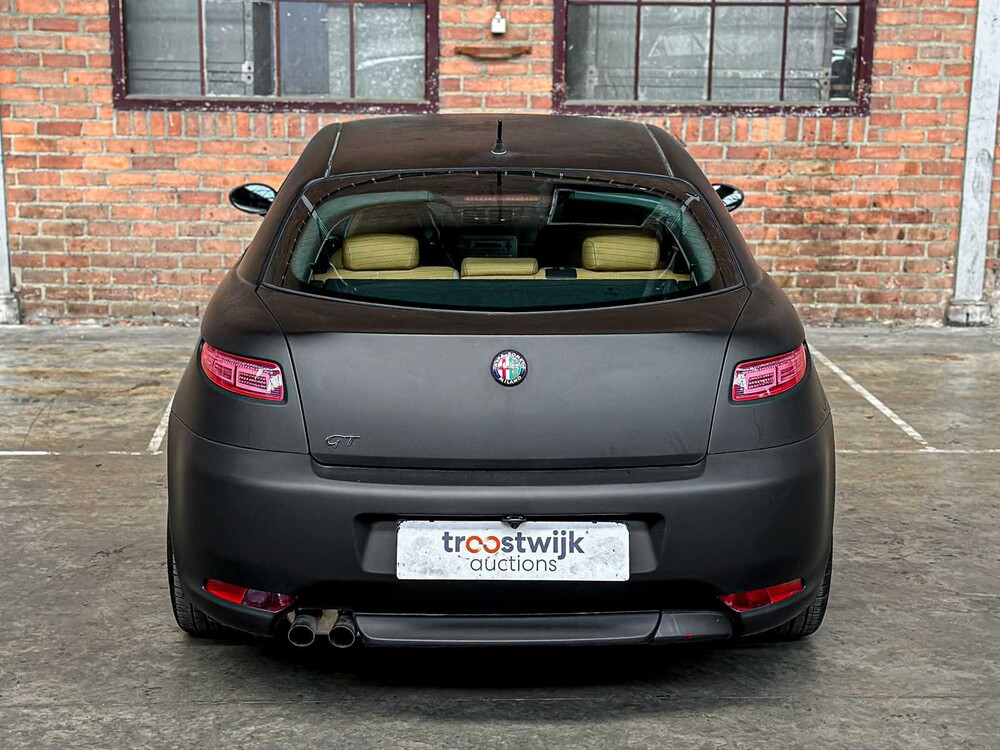 Alfa Romeo GT 3.2 V6 240pk 2004 -Youngtimer-
