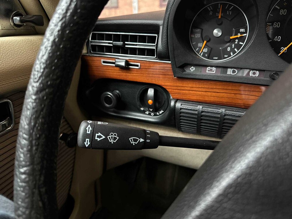 Mercedes-Benz 280 SE W116 240pk 1977