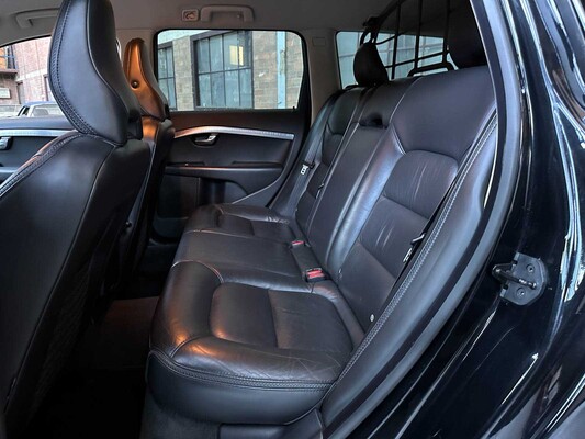 Volvo XC70 2.4 D5 Summum 185pk 2009, PD-287-R Youngtimer