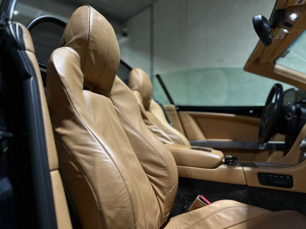 Aston Martin DB9 Volante 6,0 V12 517 PS 2010 Cabriolet, P-330-GJ Youngtimer