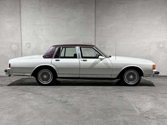 Chevrolet USA Caprice 5.0 Brougham 163pk 1986, 21-LZG-9