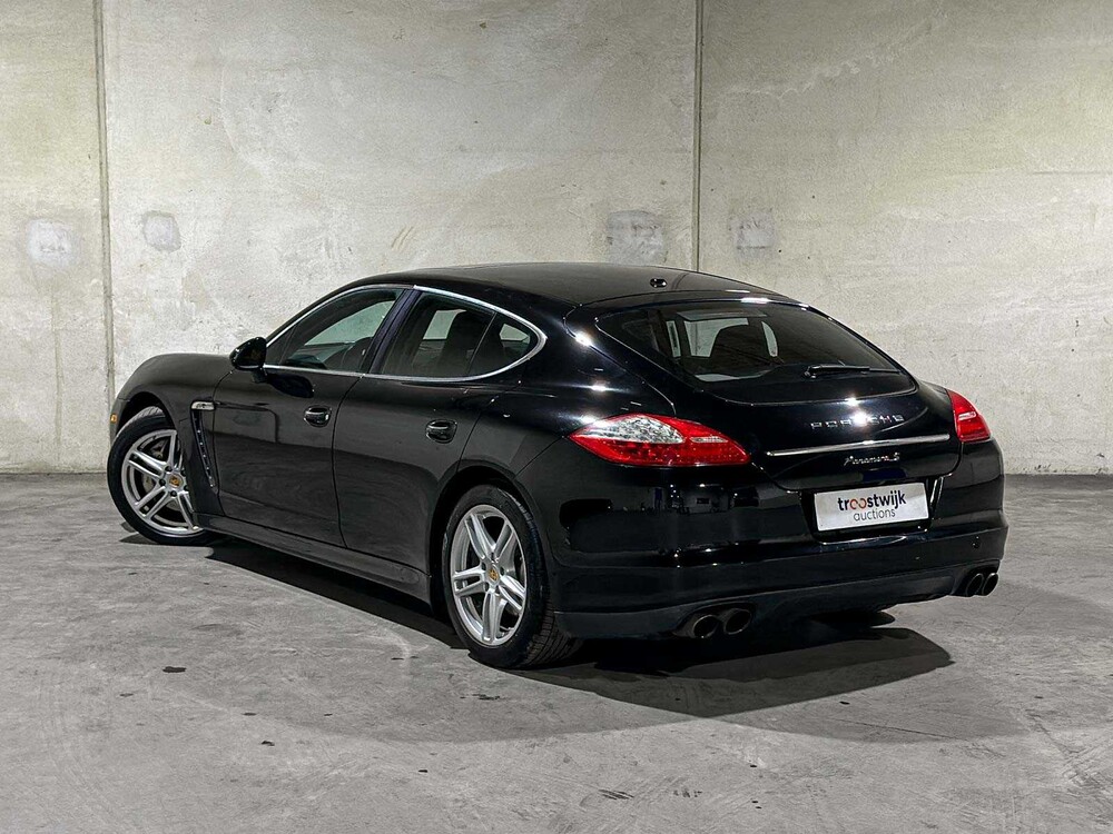 Porsche Panamera S 4.8 V8 405 PS 2011