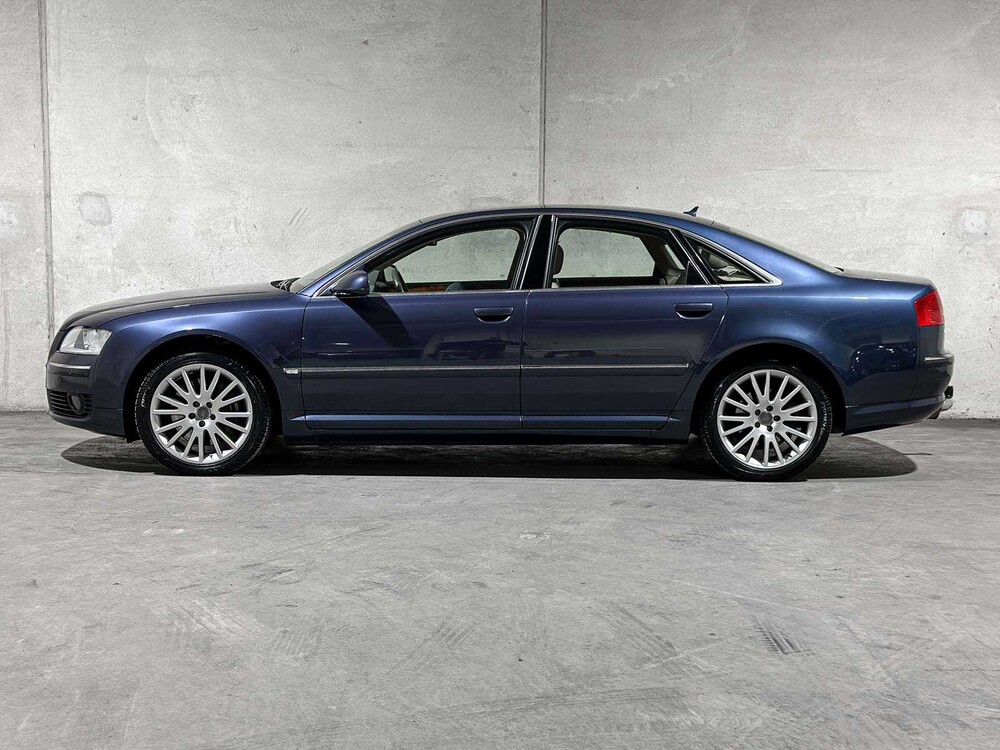 Audi A8 4.2 V8 Quattro Pro Line 350pk 2007 (Origineel-NL + 1e Eigenaar), 25-XH-VZ