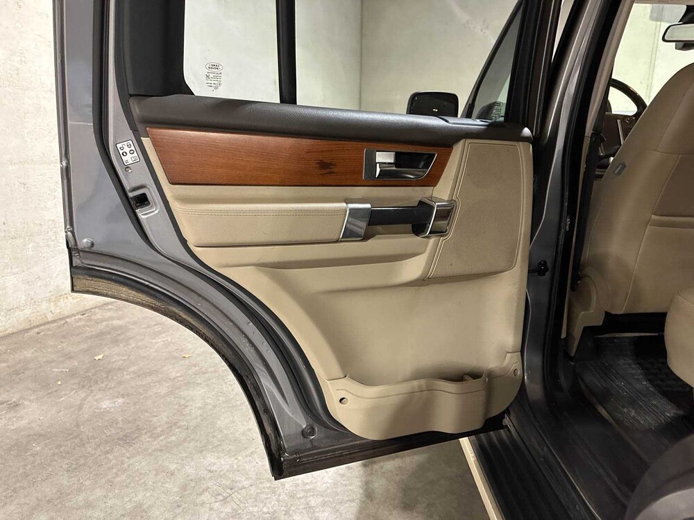 Land Rover Discovery 3.0 SDV6 HSE 245 PS 2010 (Original-NL), 70-NKF-6