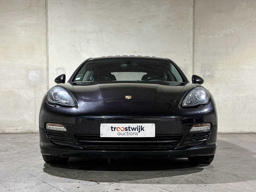Porsche Panamera 3,6 V6 PDK 299 PS 2011