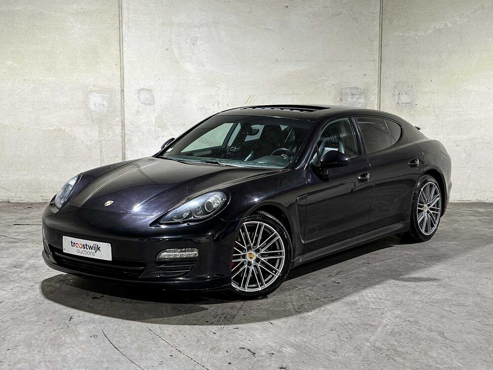 Porsche Panamera 3.6 V6 PDK 299pk 2011