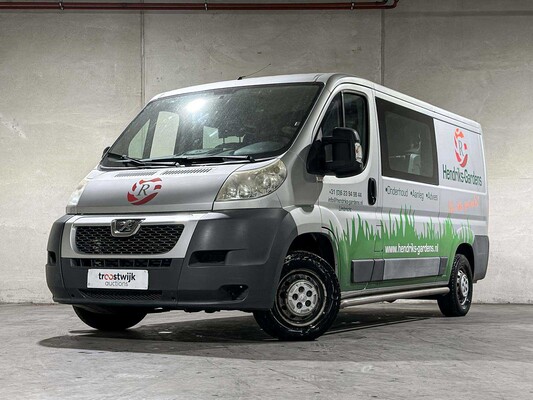 Peugeot Boxer 330 2.2 HDI 6-seater double cab 110hp 2013 (original-NL), VD-010-R