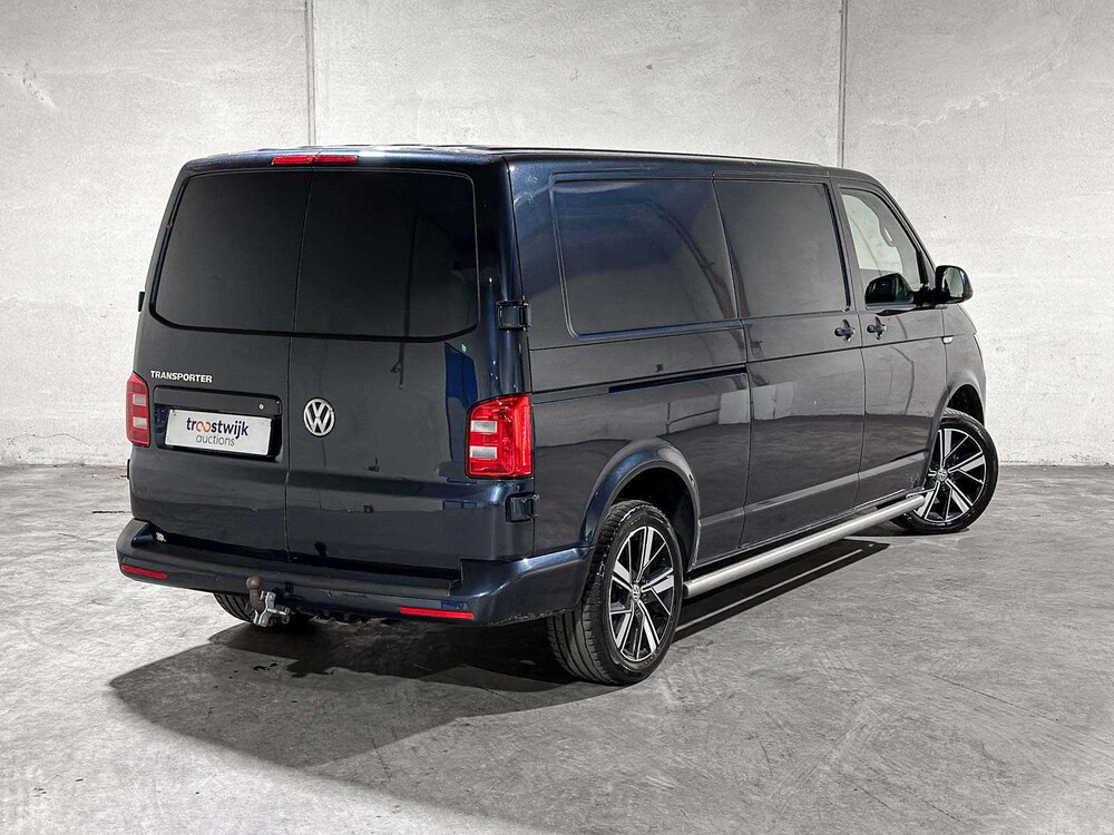 Volkswagen Transporter 2.0 TDI L2H1 