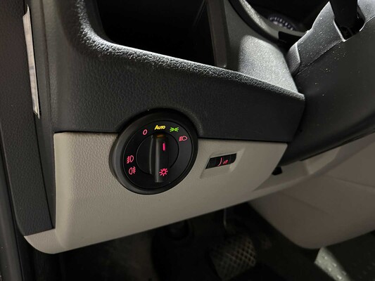 Volkswagen Transporter 2.0 TDI L2H1